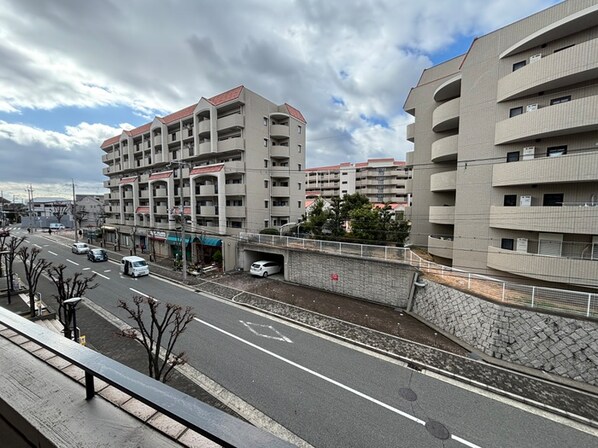 白鷹苦楽園マンションの物件内観写真